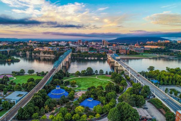 aerial image of Coolidge Park from Northshore