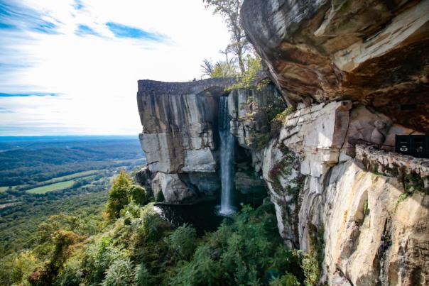 Red Tricycle_Rock City